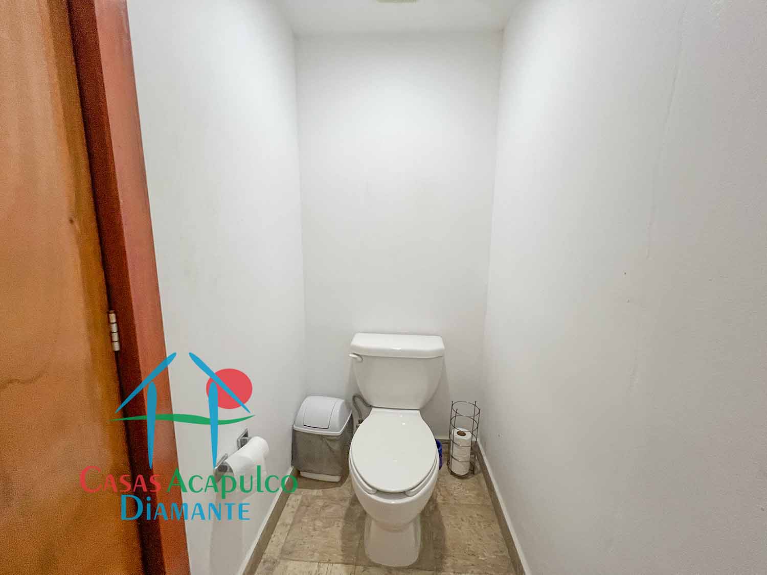 Xcaret 15 - Baño de visitas 2